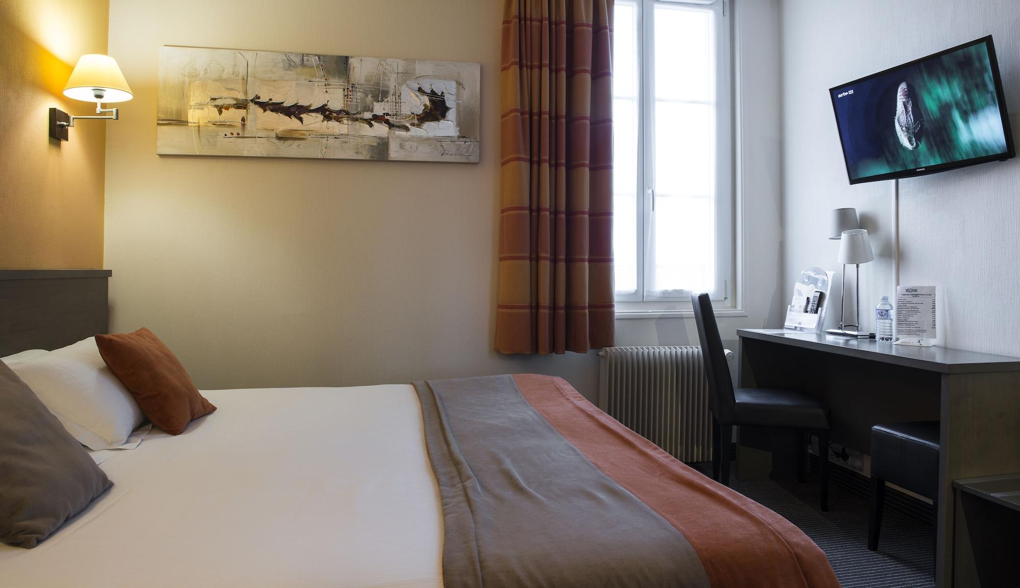 Brit Hotel Le Surcouf Сен Мало Екстериор снимка