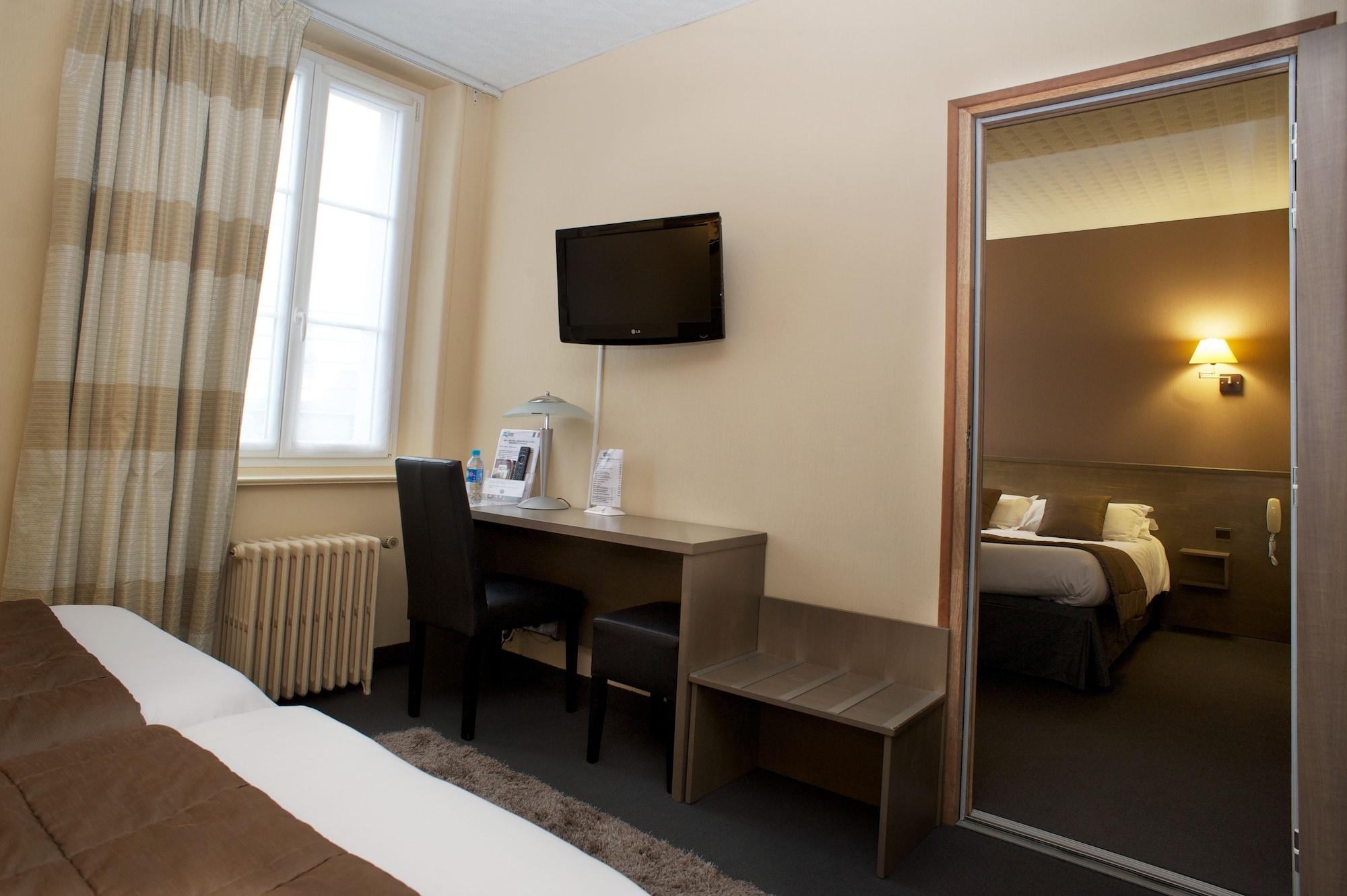 Brit Hotel Le Surcouf Сен Мало Екстериор снимка