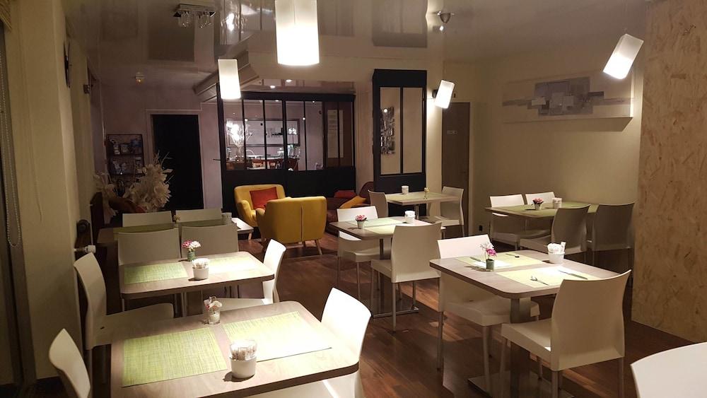 Brit Hotel Le Surcouf Сен Мало Екстериор снимка