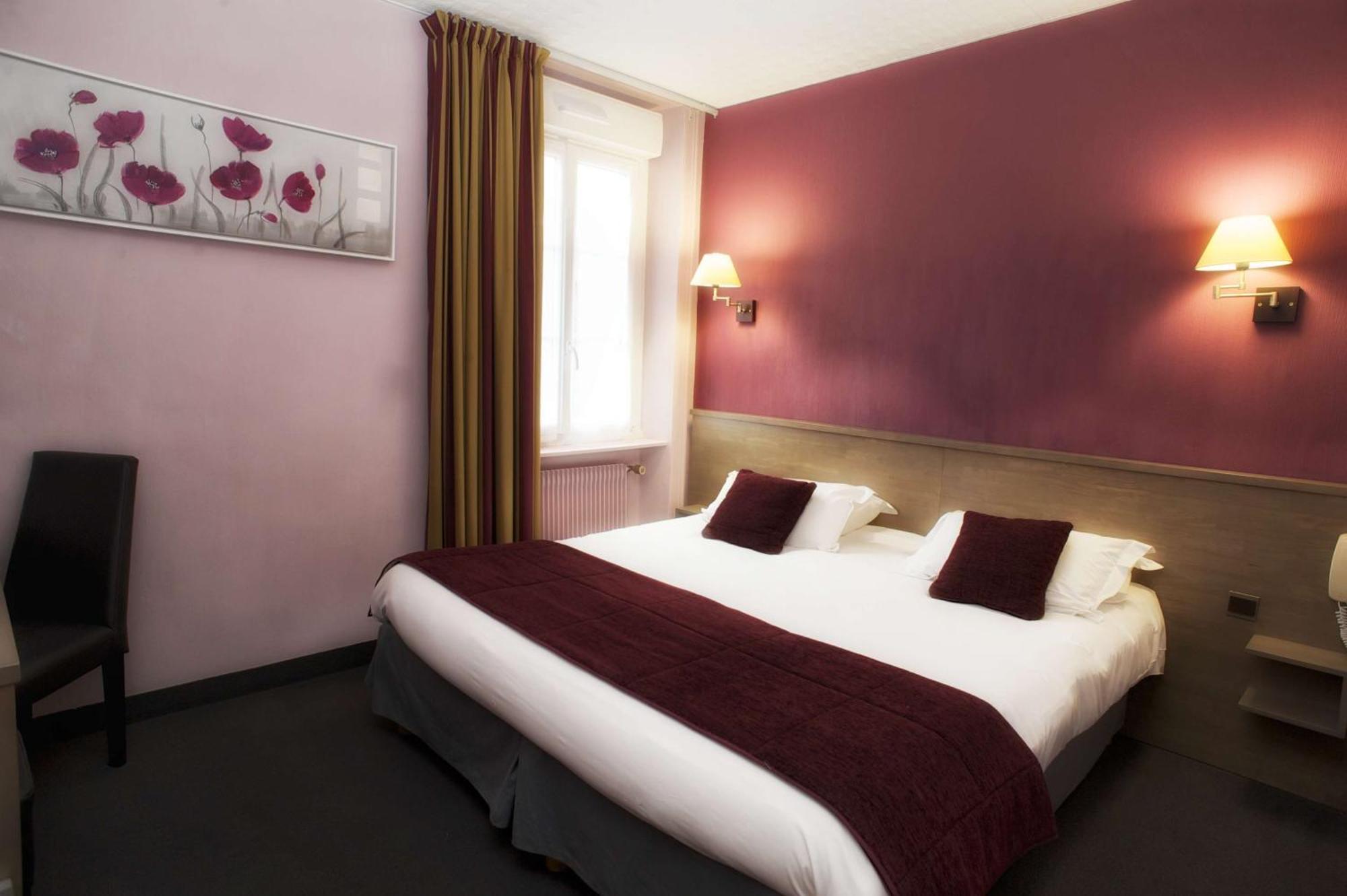 Brit Hotel Le Surcouf Сен Мало Екстериор снимка