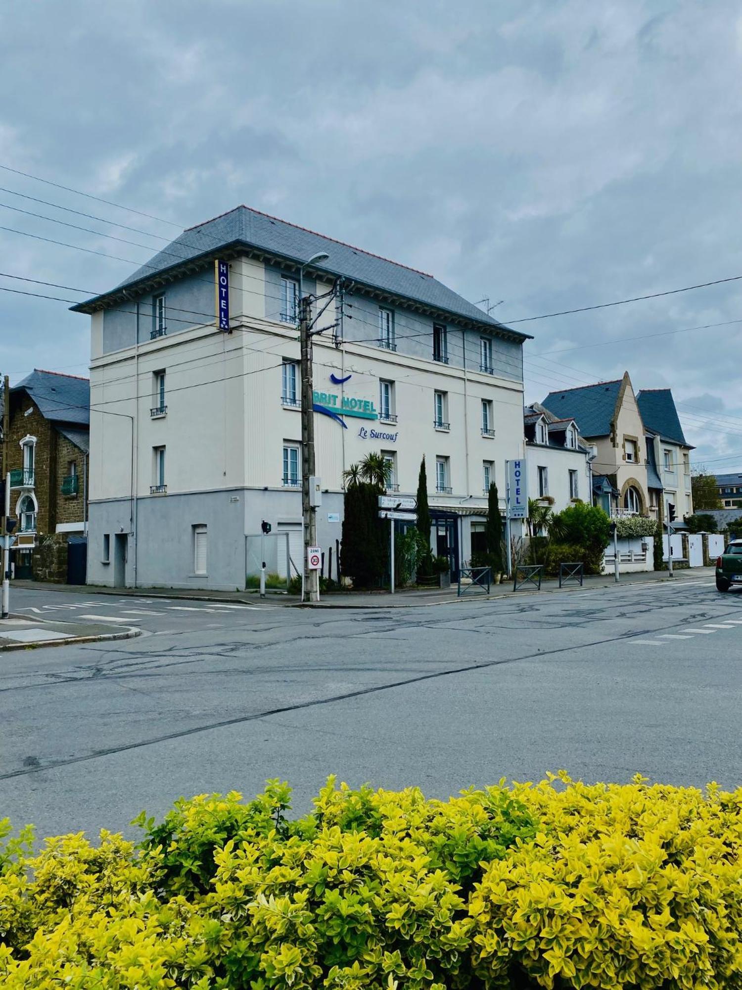 Brit Hotel Le Surcouf Сен Мало Екстериор снимка