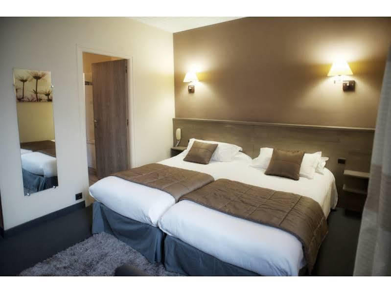 Brit Hotel Le Surcouf Сен Мало Екстериор снимка