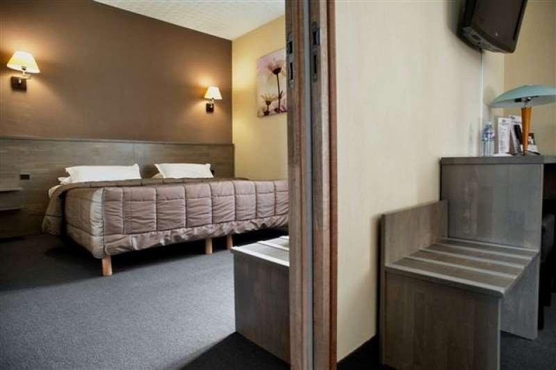 Brit Hotel Le Surcouf Сен Мало Стая снимка